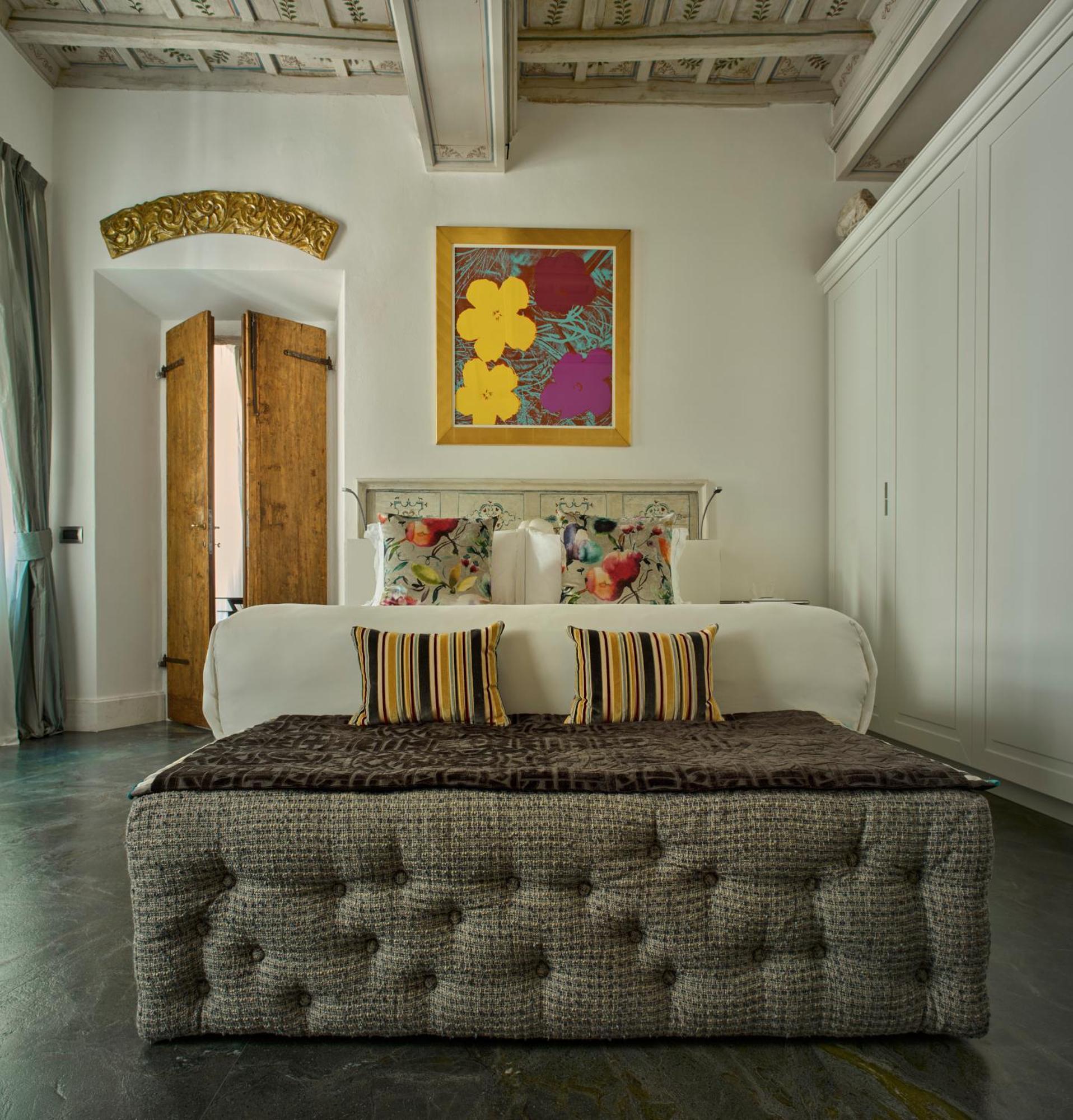 Palazzo Delle Pietre - Luxury Apartments Рим Экстерьер фото