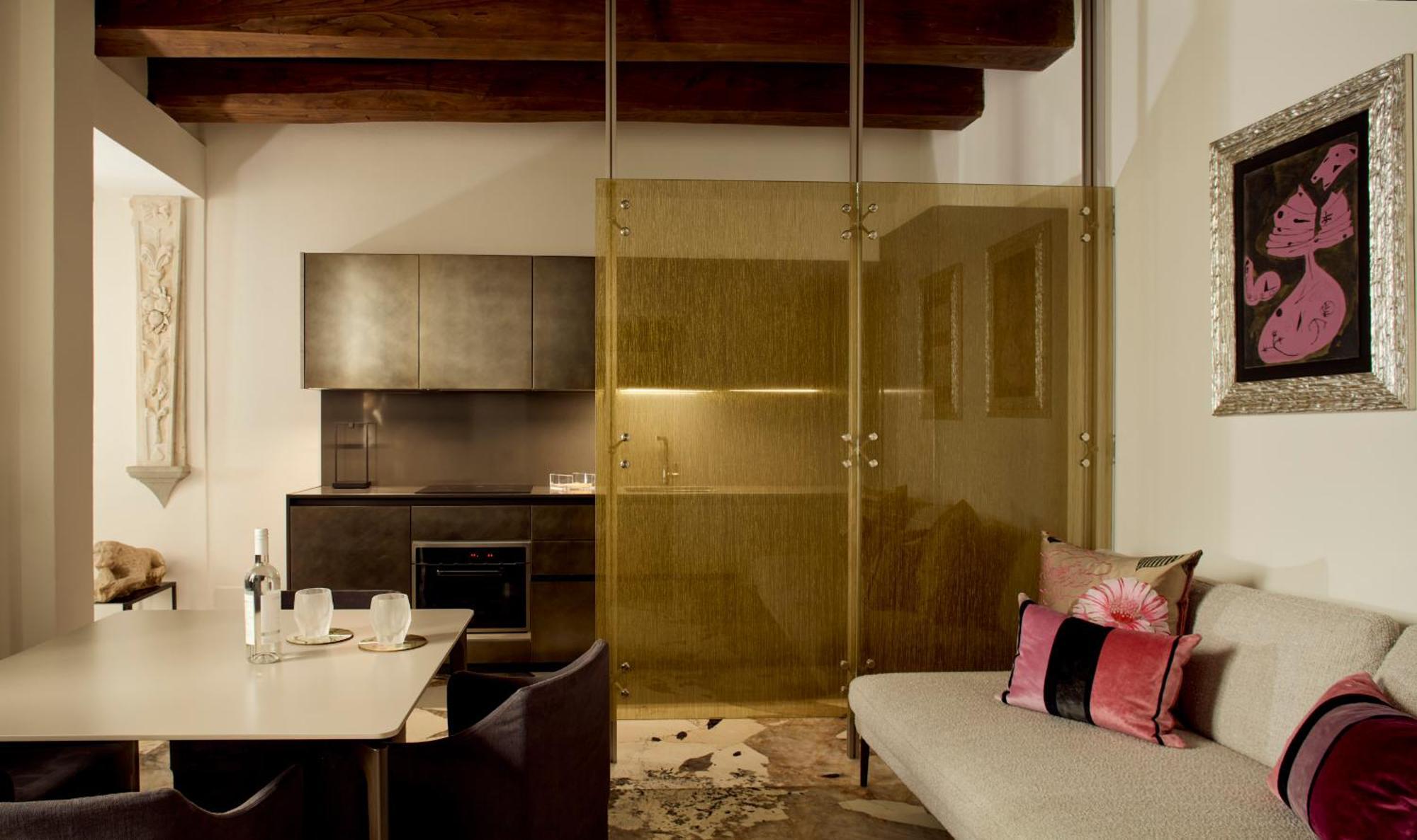 Palazzo Delle Pietre - Luxury Apartments Рим Экстерьер фото